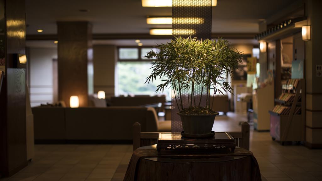 Hotel Shirakawa Yunokura Нико Екстериор снимка
